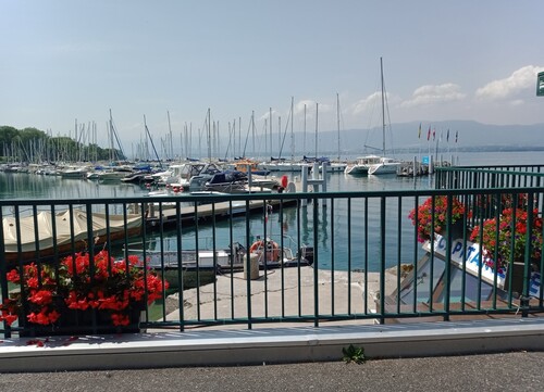 Au lac Léman en camping-car