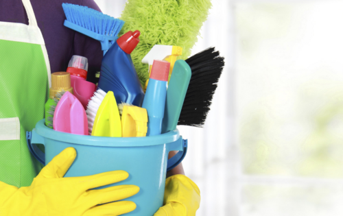 Tips Bersih Bersih Rumah Sebelum Didatangi Orang Tua: Hati-hati Barang Pribadi! 