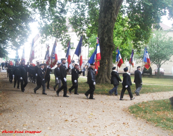 René Drappier a assisté aux cérémonies en hommage à la Libération de notre territoire : à Villotte, Maisey et Châtillon sur Seine
