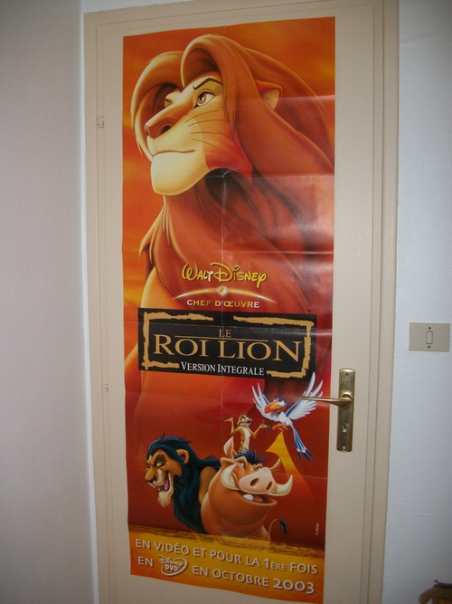 Affiche de la sortie en DVD du Roi Lion
