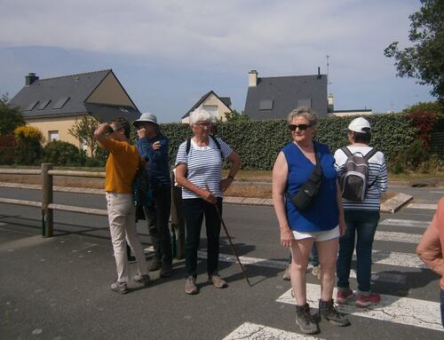 Rando à Locmariaquer le 24 05 2023 . Nous étions 36 randonneurs qui ont marché 8km .