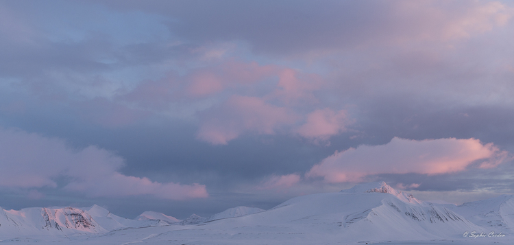 Virée à Barentsburg - 3e partie : la ville et couchersssssssssssssssssssss de soleil