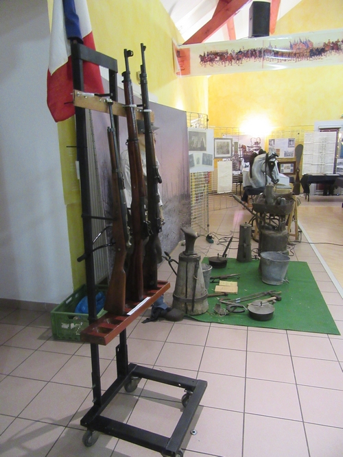 Une superbe exposition sur la fin de la grande Guerre a eu lieu à Montigny sur Aube...