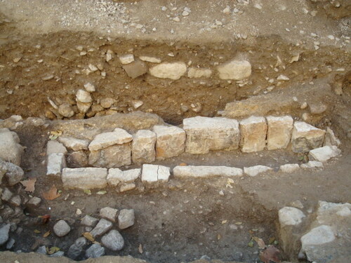 Saillans - Grande Rue fouilles - tombes 15 12 13;
