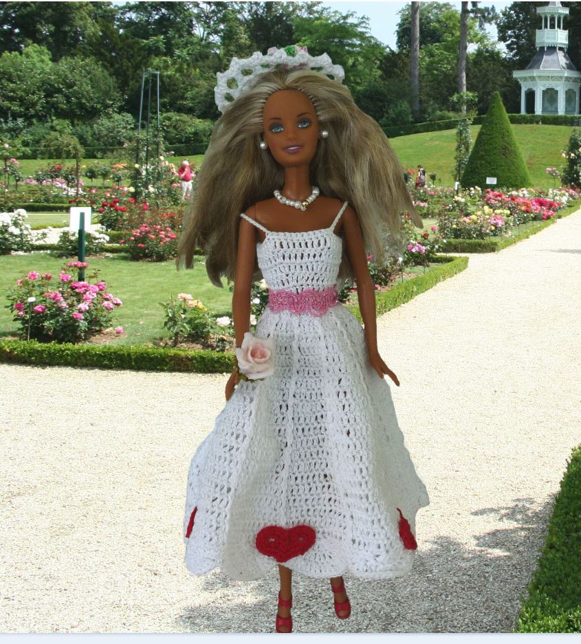Mes créations robes au crochet pour Barbie ( 6) - Pipiouland.eklablog.com  Le Dragon des îles