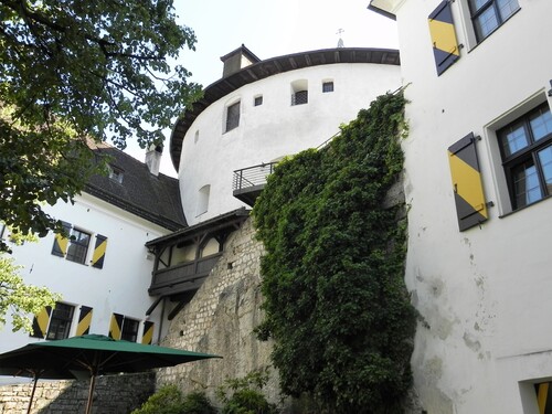 Autour du château et de l'église de Kufstein (Autriche)