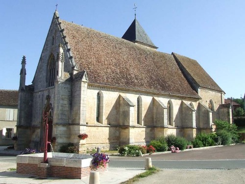 Saints-en-Puisaye Yonne