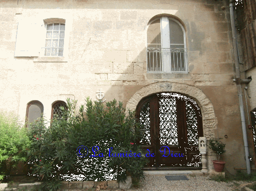 Arles, prieuré Notre-Dame des Champs