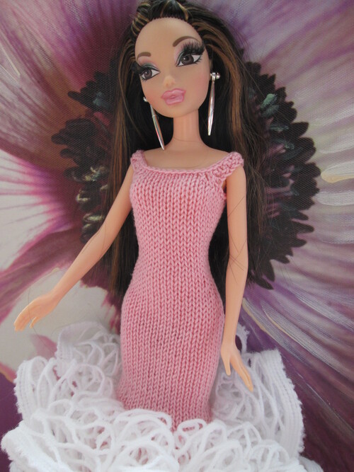 Robe longue froufrous pour barbie