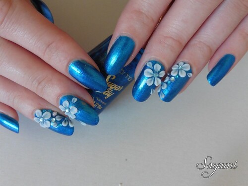 Nail Art 3D Fleurs d'Hiver