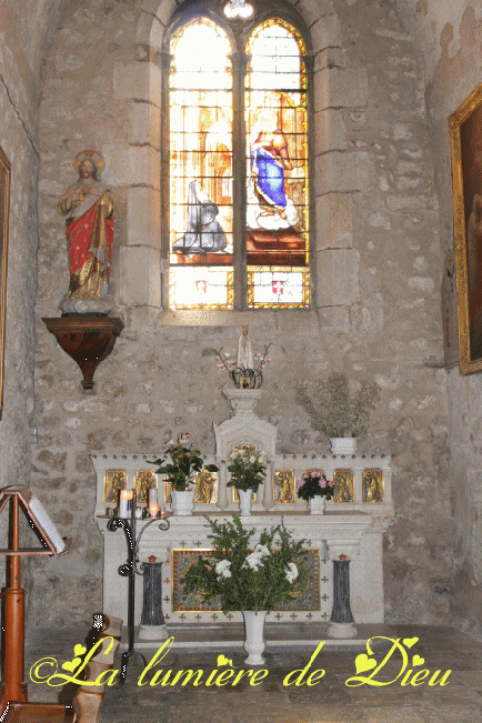 Moustiers Sainte Marie : L'église Notre-Dame de l'Assomption
