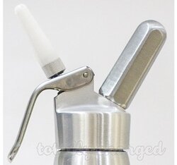 Cream Whippers UK – Whipping Cream In Bulk Through The Best Cream Chargers