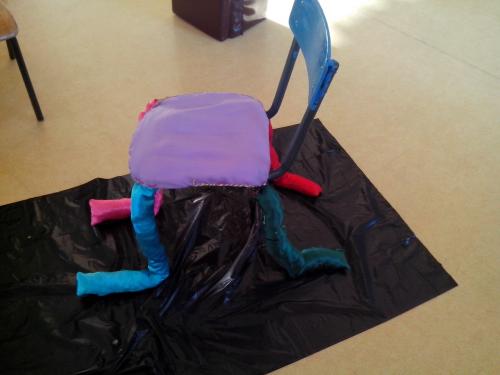 Histoire des arts CP_ art du quotidien: les chaises