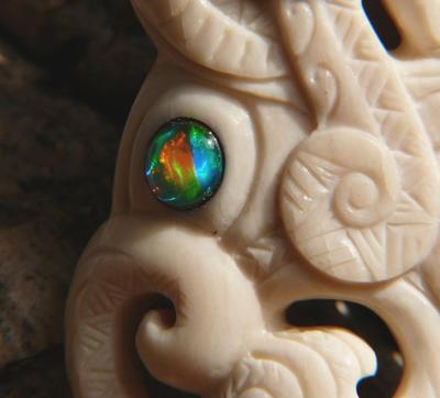 Blog de usulebis : Usulebis ,Artisan créateur de bijoux océaniens, Pendentif Manaia Mix ,les gardiens de la perle