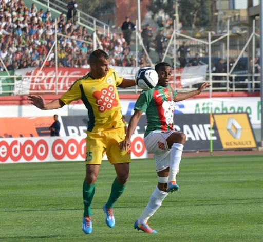 jeudi 01.05.2014 à Blida Finale MCA-JSK 1-1 (5-4 aux tir au but)
