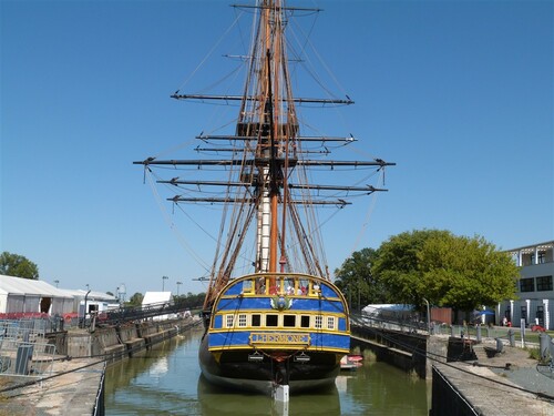 Le Bateau dans le Radoub