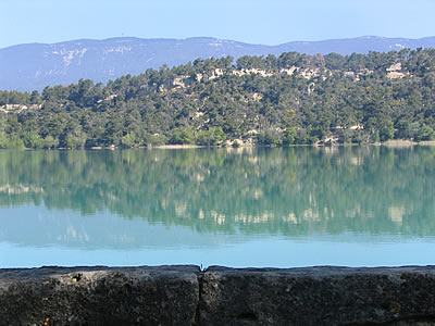 Blog de lisezmoi : Hello! Bienvenue sur mon blog!, Le Luberon : L'étang de la Bonde