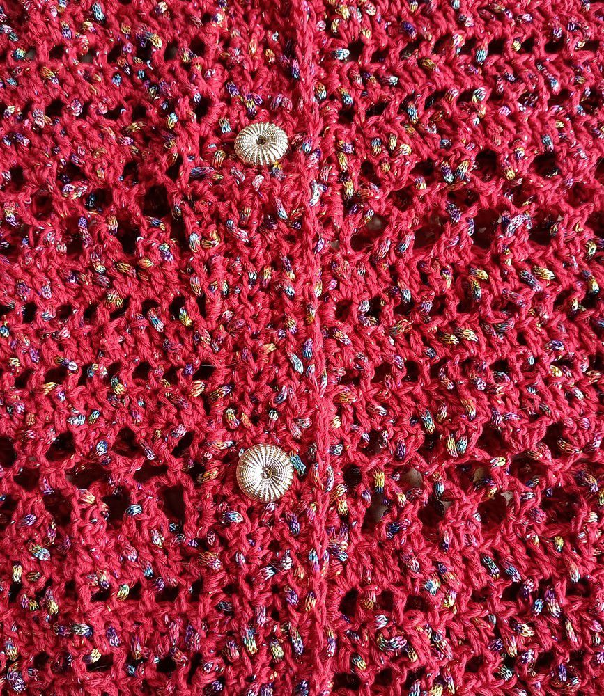 Gilet rouge au crochet...