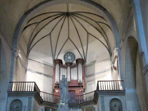 "Orgues, Musique et Voix", et la Ville de Châtillon sur Seine, ont proposé un superbe concert d'orgue dans l'église Saint-Pierre (appelée anciennement Notre-Dame) pour fêter sa rénovat