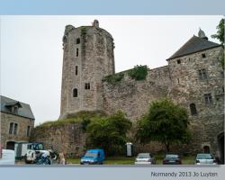 TOURLAVILLE-AMITIE