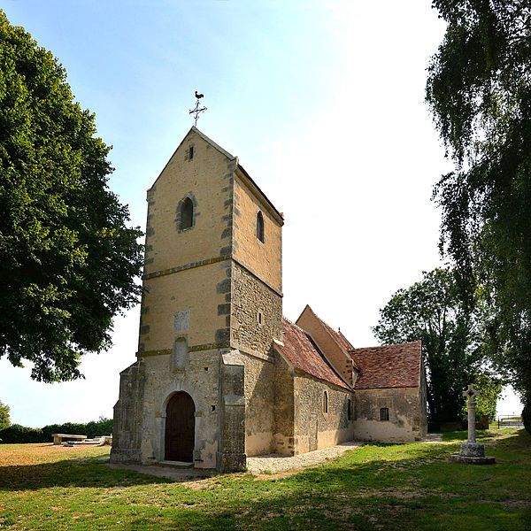 Photo du Monument Historique Ancienne église de Clairay situé à Belfonds