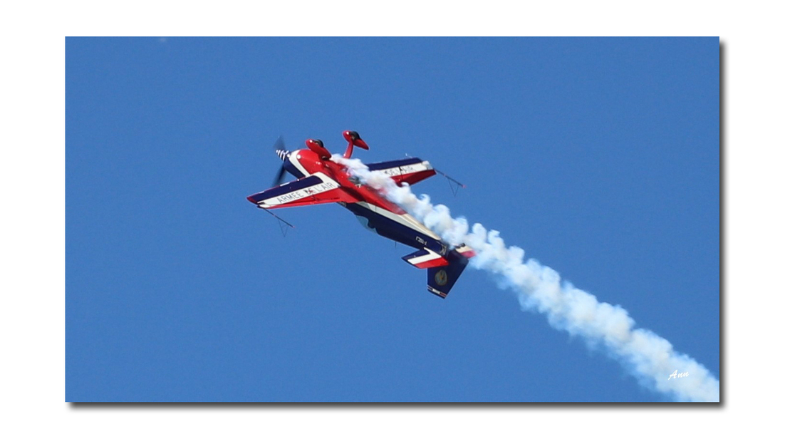 Patrouille de France  de passage sur le Barcares