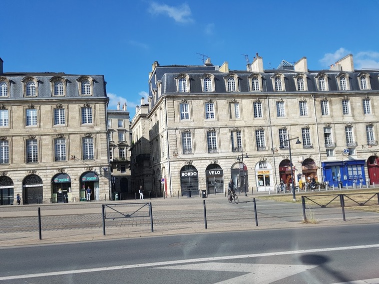 MARSEILLE - Mamiekéké et son Cricri d'amour sont de retour . 