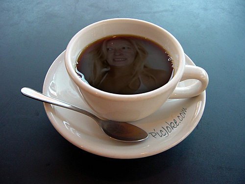 christine-cafe.jpg