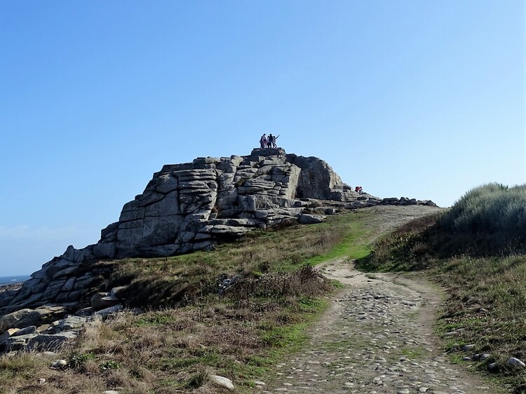 Quya part en voyage à l'ïle de Batz