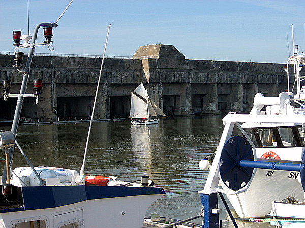 base sous marine vue du quai Demange