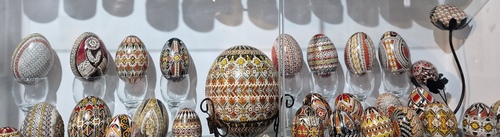 Le Musée des œufs peints de Bucovine et le Monastère de Voronet