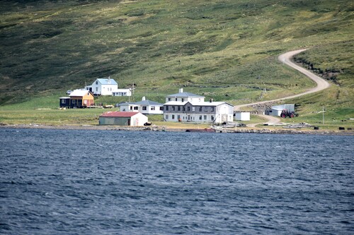 De Laugarhóll à Urðartindur (Nordurfjördur)