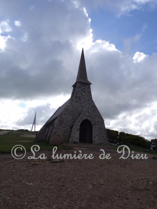 Étretat, la chapelle Notre-Dame de la Garde