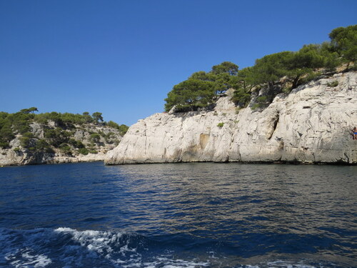 LES CALANQUES DE CASSIS A MARSEILLE ......