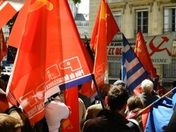 30 mai 2015-Discours de G. Gastaud au rassemblement contre l'UE à Paris (Vidéo) 