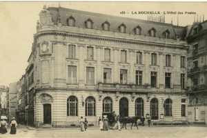 LA ROCHELLE - L'HOTEL DES POSTES - EDITEUR INCONNU 155