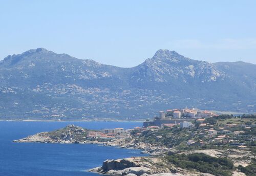 Randonnée sur le sentier des Douaniers de la Revellata à Calvi