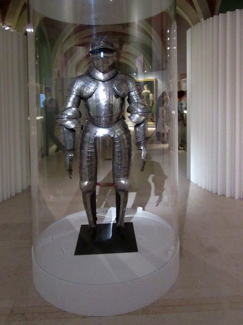 Lors du voyage de la SAHC au Musée National de l'Archéologie, nous avons pu visiter une exposition sur Henri II