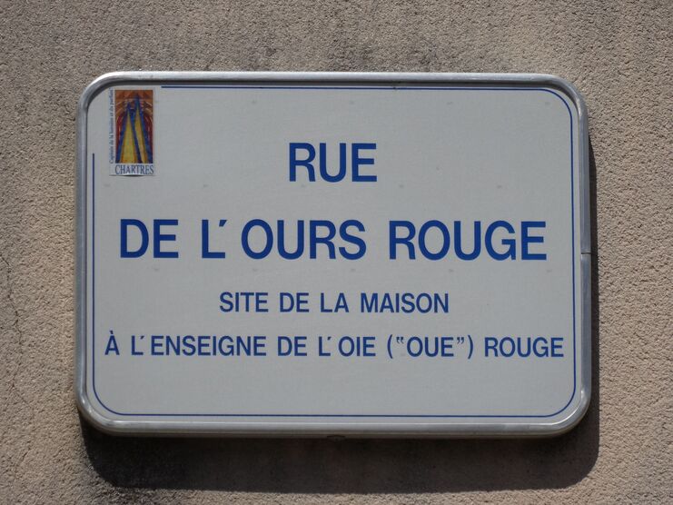 Ours rouge