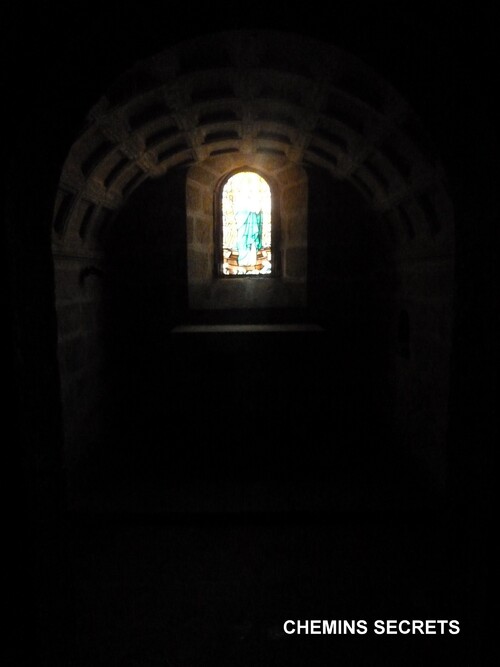 La crypte de l'eglise des Epesses....