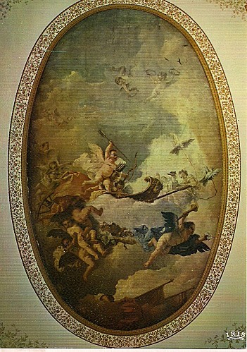 Salon Louis XVI plafond peint par Tiepolo