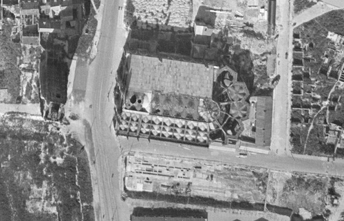 Dunkerque - Centre-ville en 1949, Église Saint-Éloi (remonterletemps.ign.fr)