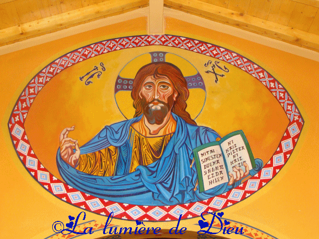 Cambo les bains : la chapelle aux icônes