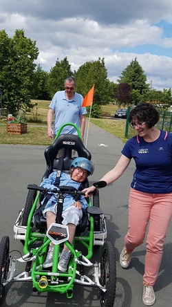 L'Agence Vitalliance Angers a invité Handi'Namique,  21 juin 2019 pour l'essai fauteuil Quadrix