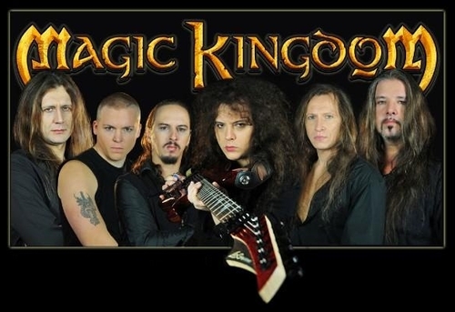 MAGIC KINGDOM_Band