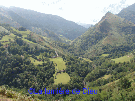 Bidarray, la grotte du Saint qui sue (Arpeko Saindua)
