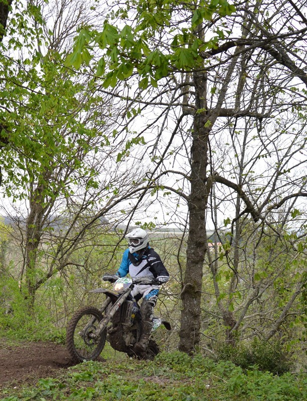 Blog de sylviebernard-art-bouteville : sylviebernard-art-bouteville, Enduro du château de Bouteville 30.03.2014