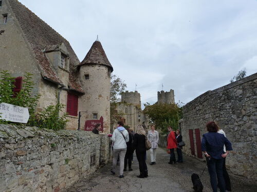 Bourbon l'Archambault  ( Allier )