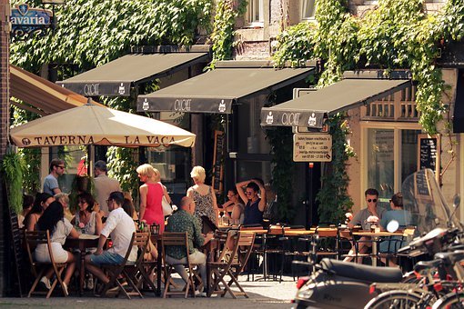 Ville, Rue Cafe, La Gastronomie