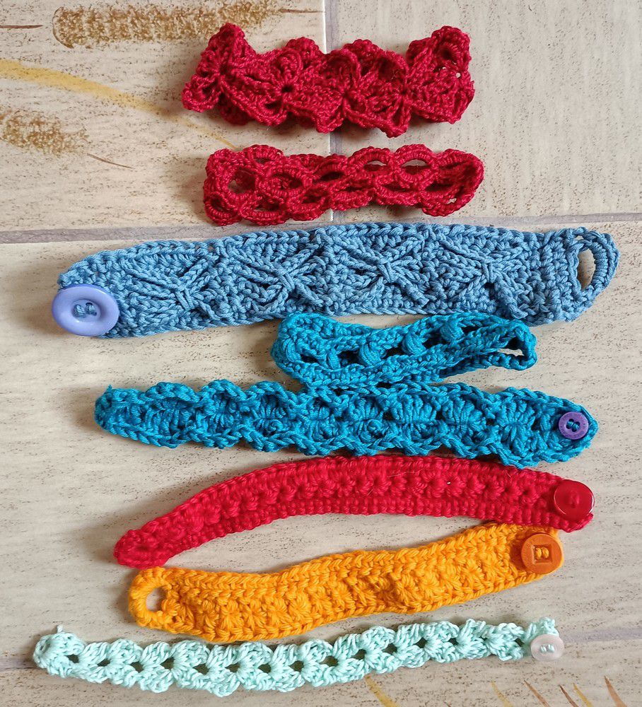 Bracelets au crochet - mai 2023...